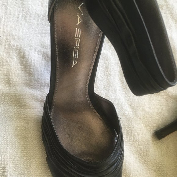 Sandals - Picture 3 of 4